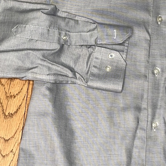 Banana republic, men’s dress shirt, grant slim fit - Picture 3 of 4